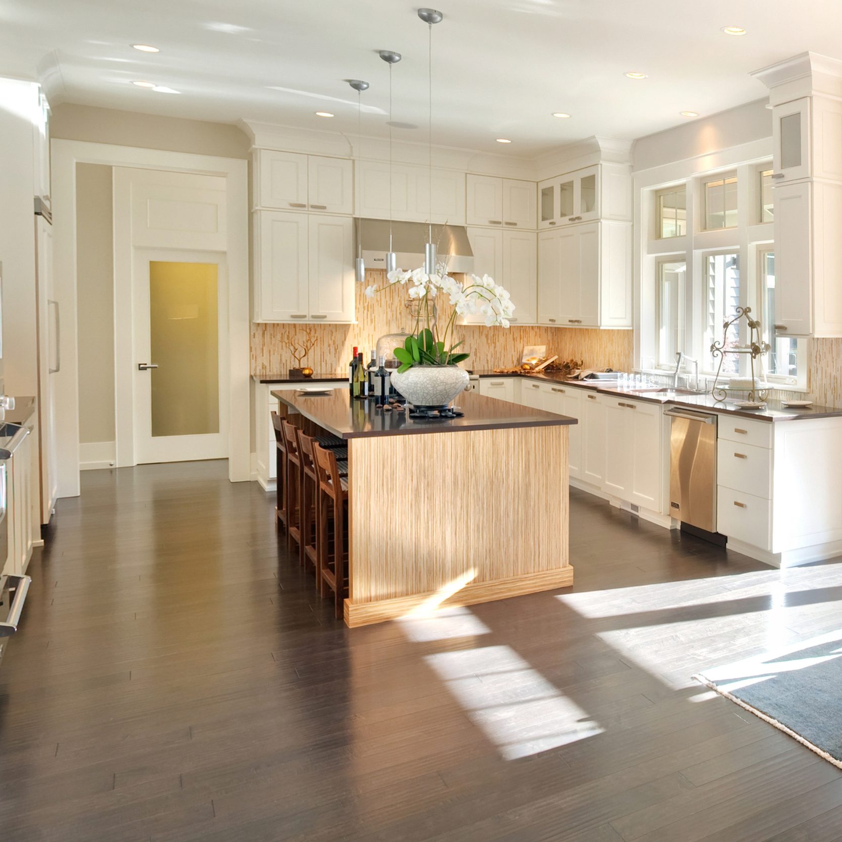 Cozy and clean view of kitchen